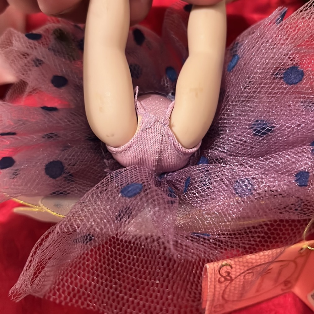 Show Stoppers Porcelain Fairy Doll Astrid - Picture 7 of 11